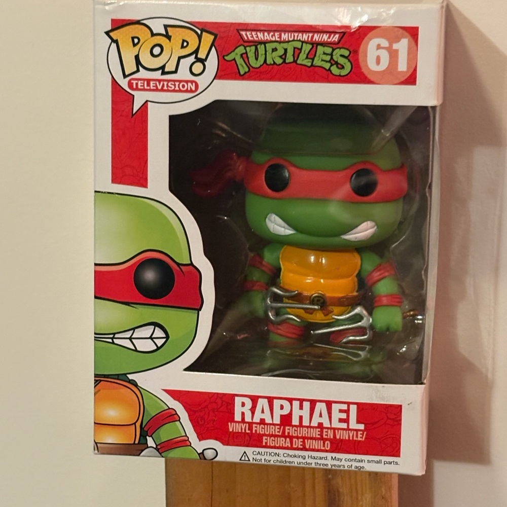 Funko Green and Red Reptile Figure